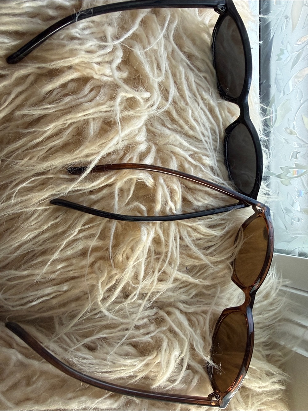 Retro Cat Eye Sunglasses - Picture 4 of 4